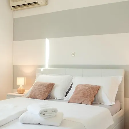Adriatic Summer Apartment *